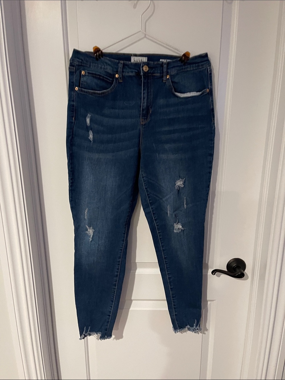 Nicole Miller Dark Blue Distressed Jeggings